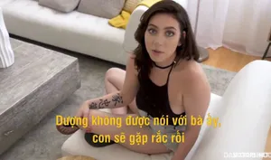 Bố dượng tống tình cục cưng của bà xã vietsub